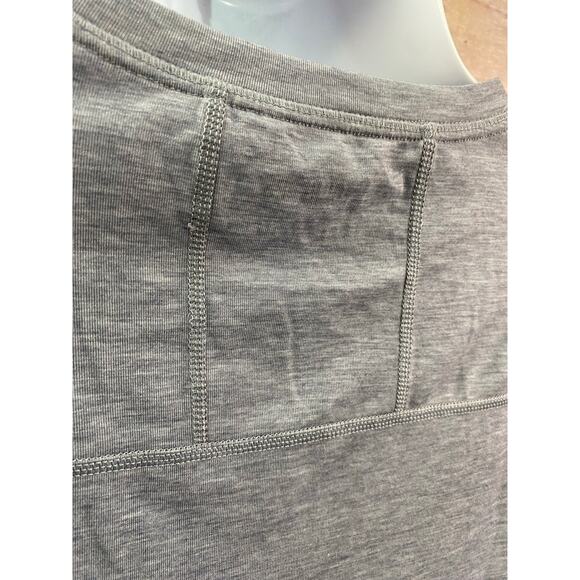 Peloton X Fourlaps T Shirt Mens L Gray Short Sleeve RE-UP Running Logo Tee - Picture 9 of 10